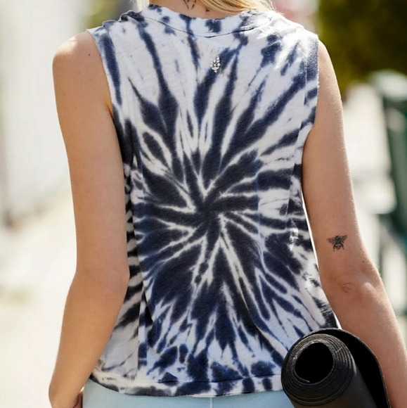 FREE PEOPLE LOVE TANK - Picture 3 of 4